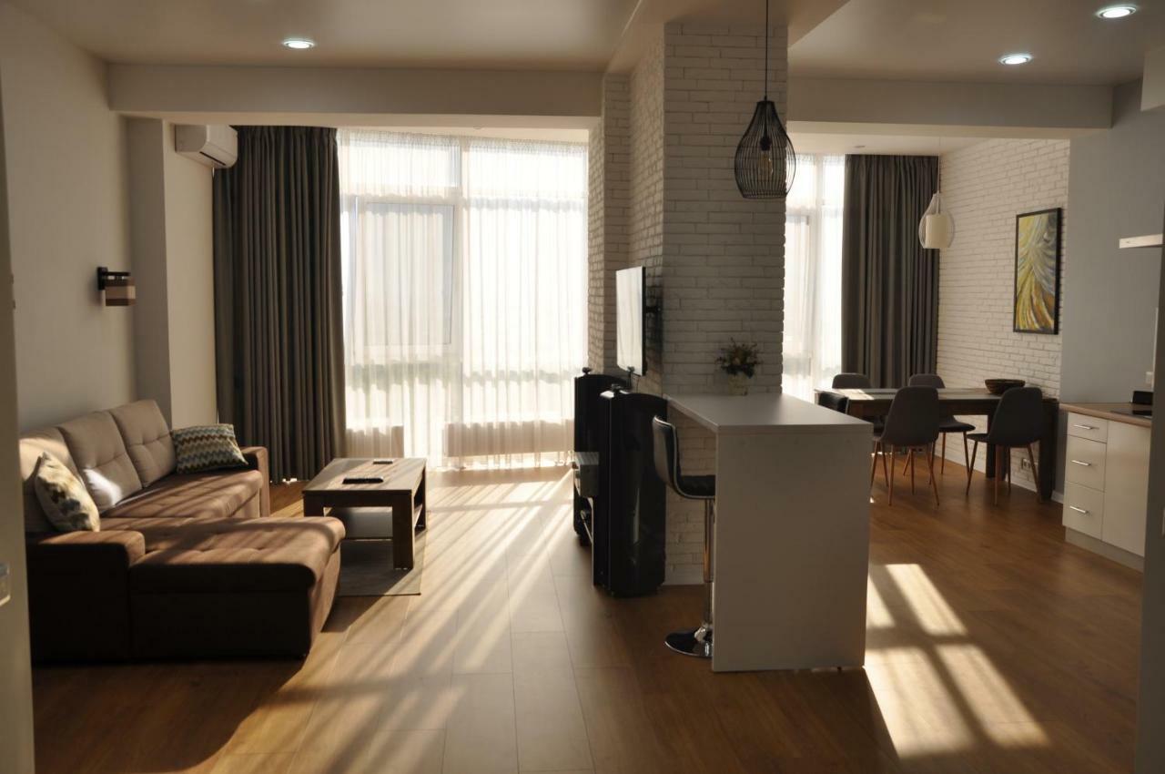 אודסה Sky Apartment מראה חיצוני תמונה